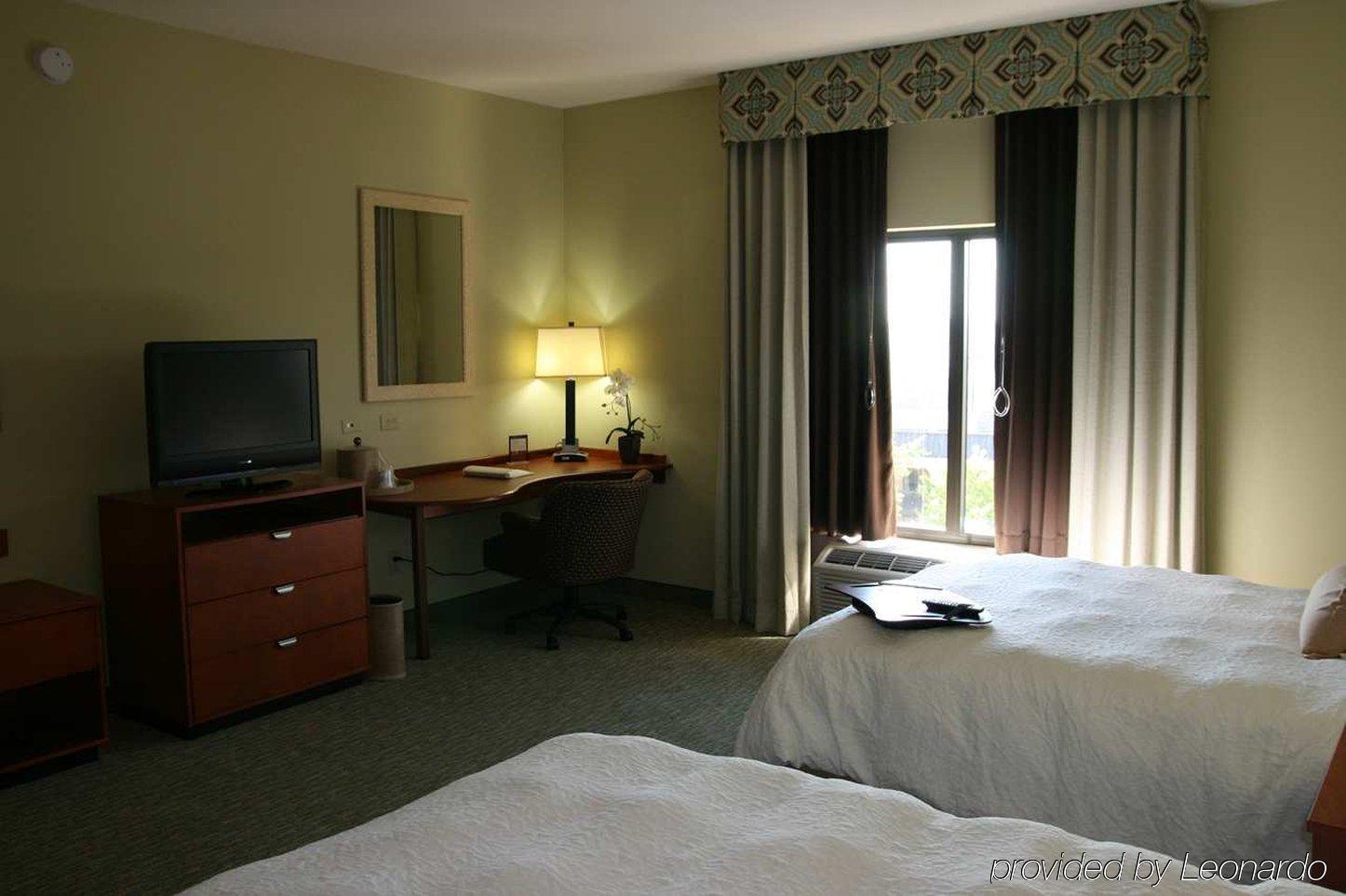 Hampton Inn & Suites Birmingham Airport Area Irondale Habitación foto