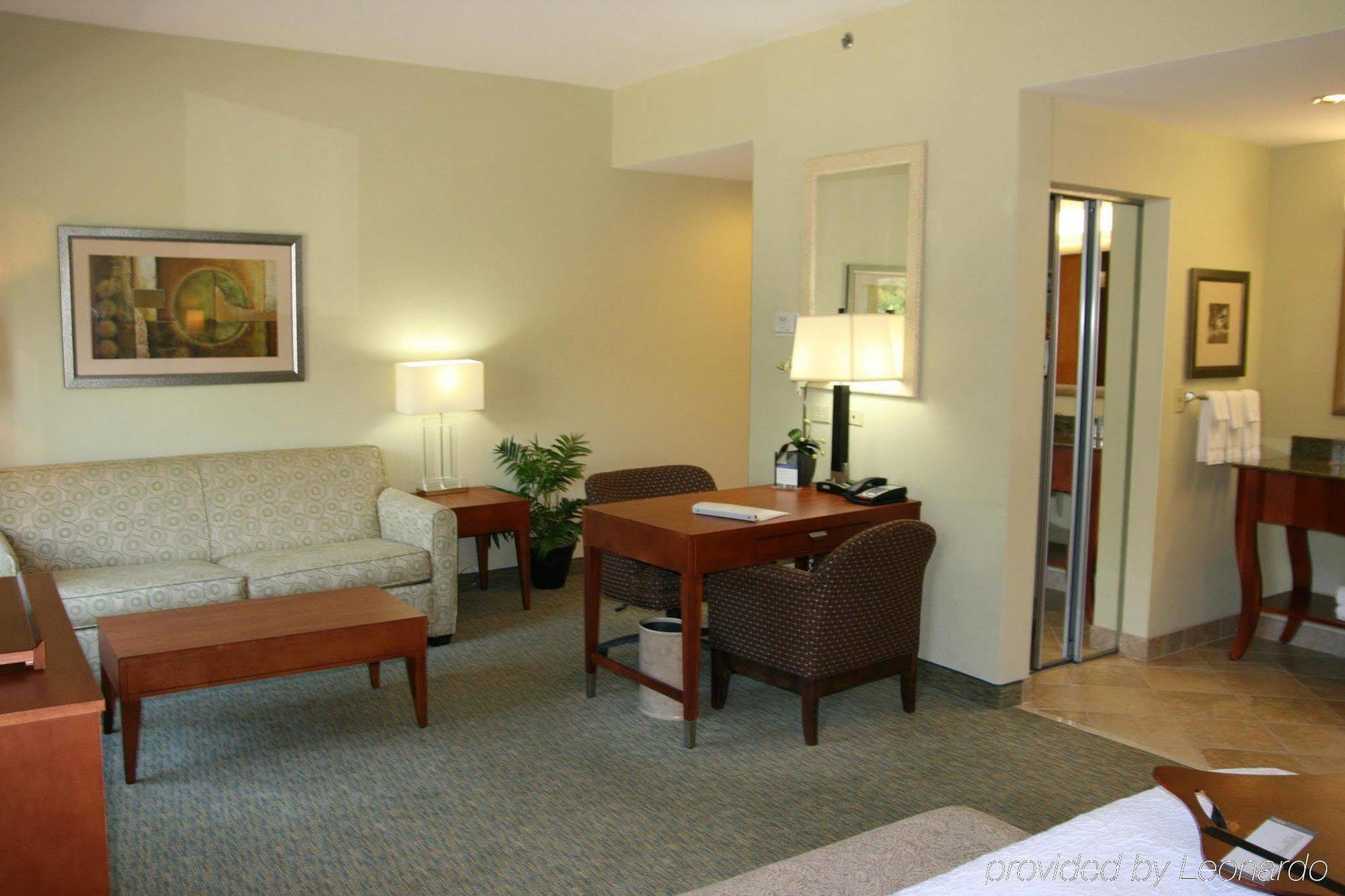 Hampton Inn & Suites Birmingham Airport Area Irondale Habitación foto